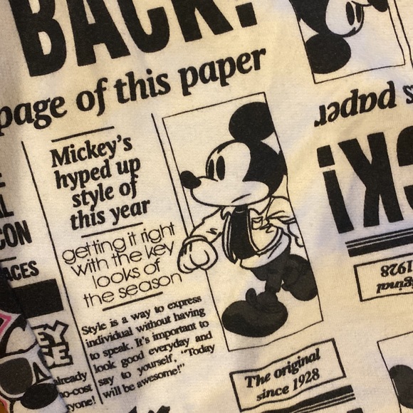 Super cute Mickey and Minnie Jammie pants! Like new! Size large. - Picture 2 of 7